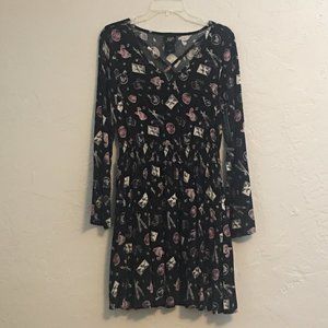 NWT HARRY POTTEER WEASLEYS’ WIZARD WHEEZES DRESS SIZE M MEDIUM  WITH POCKETS